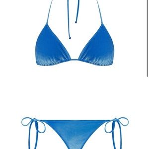 Blue velvet “grace” triangl!